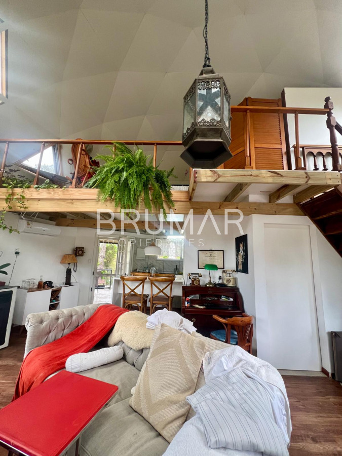 Casa ID.686 - Casa en venta y alquiler anual 2 dormitorios 