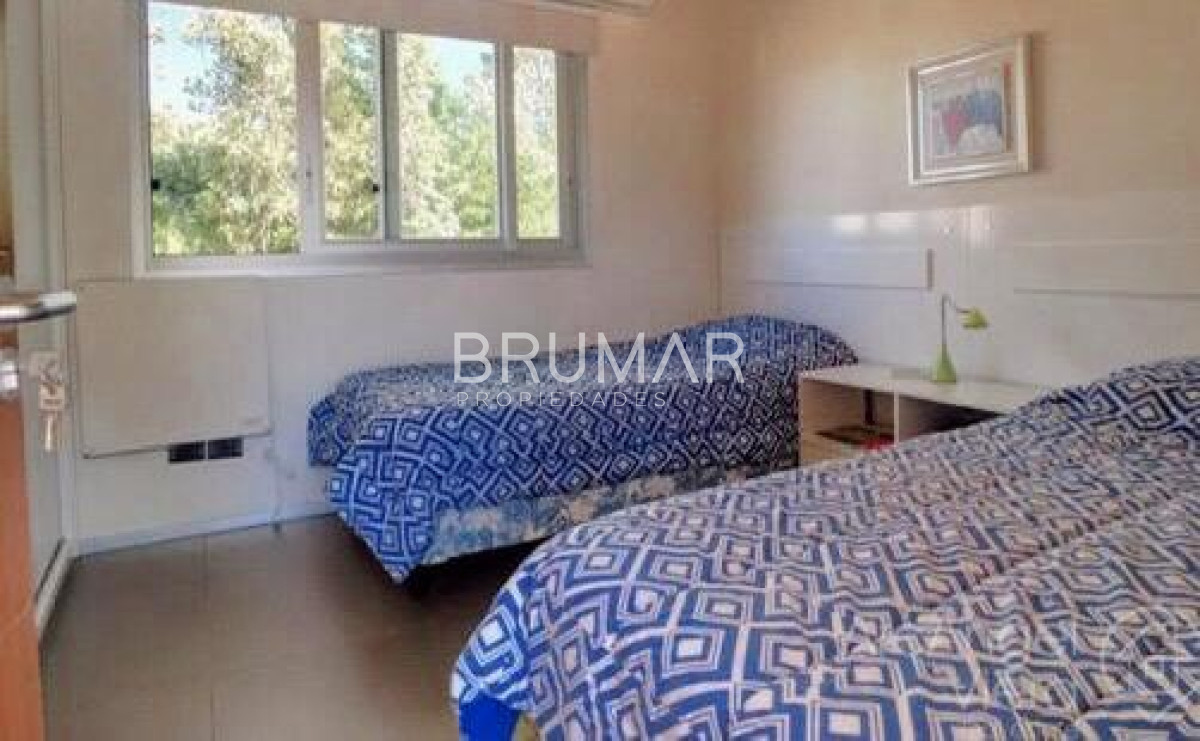 Casa ID.466 - Venta casa en barrio privado 4 dormitorios