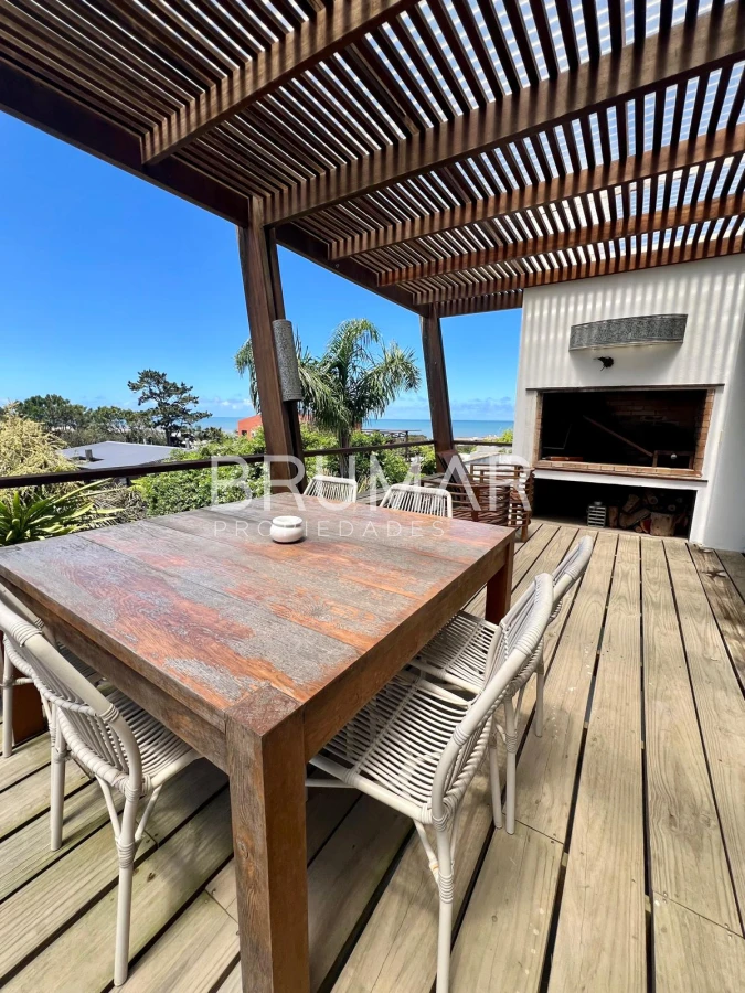 Casa ID.691 - Casa de 4 dormitorios en alquiler de verano 