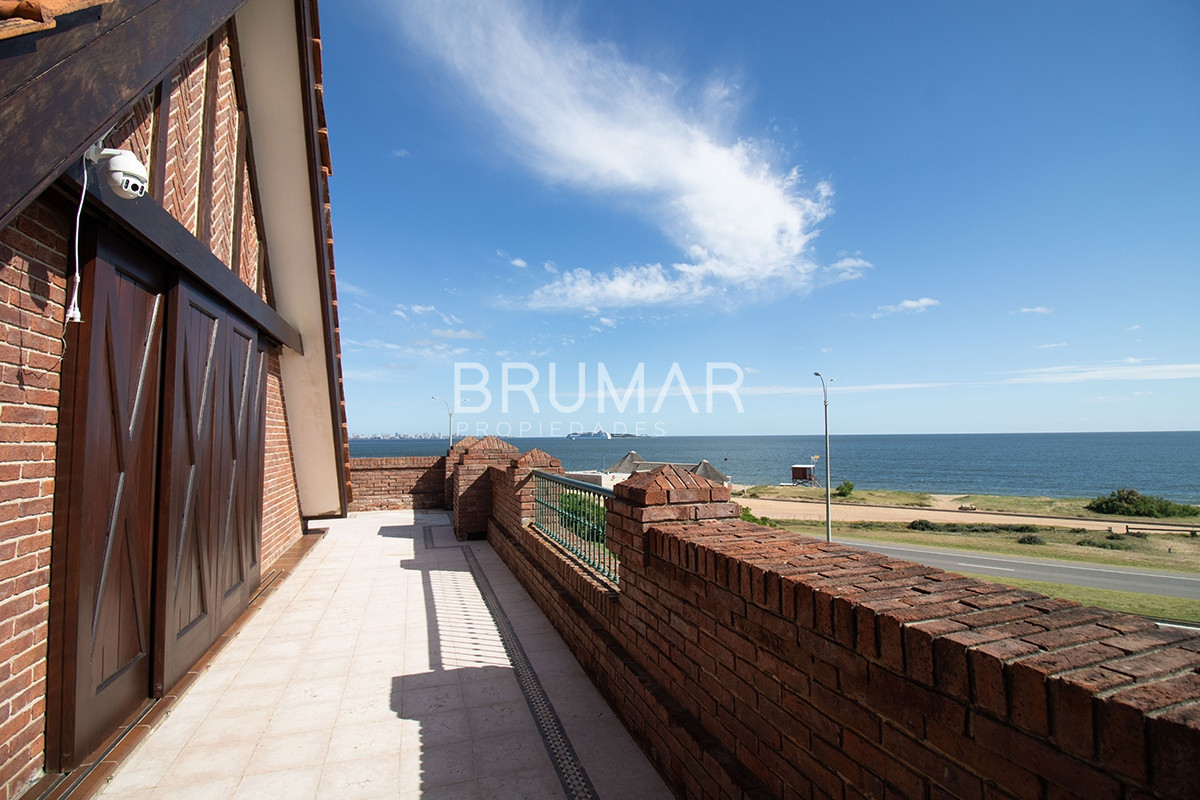 Casa ID.81 - venta casa mansa punta del este mansa frente al mar