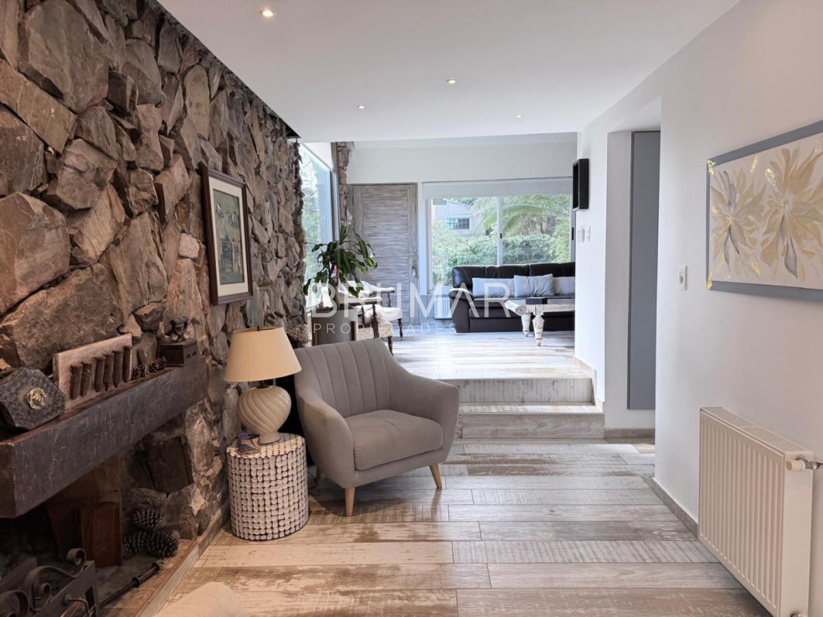 Casa ID.948 - Alquiler verano capacidad para 10 personas Punta del Este