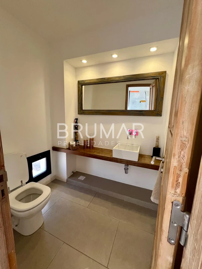 Casa ID.691 - Casa de 4 dormitorios en alquiler de verano 