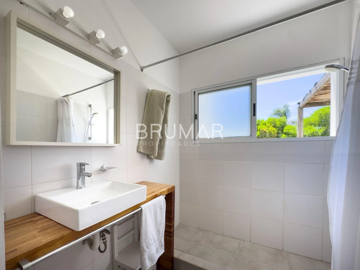 Casa ID.1 - Alquiler anual en barrio privado Punta del Este