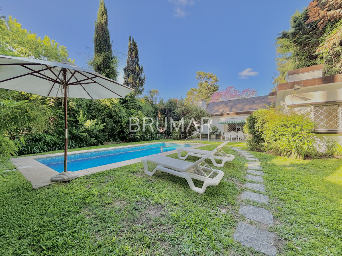 Casa ID.336 - Venta casa Cantegrill punta del este 4 dormitorios 