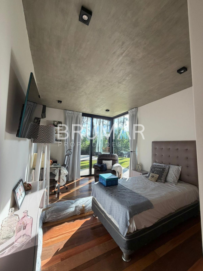 Casa ID.944 - EXCLUSIVA CASA EN LA BARRA