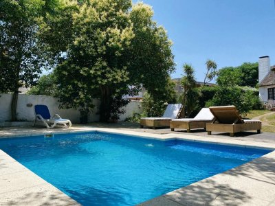 Casa en venta 4 dormitorios pinares