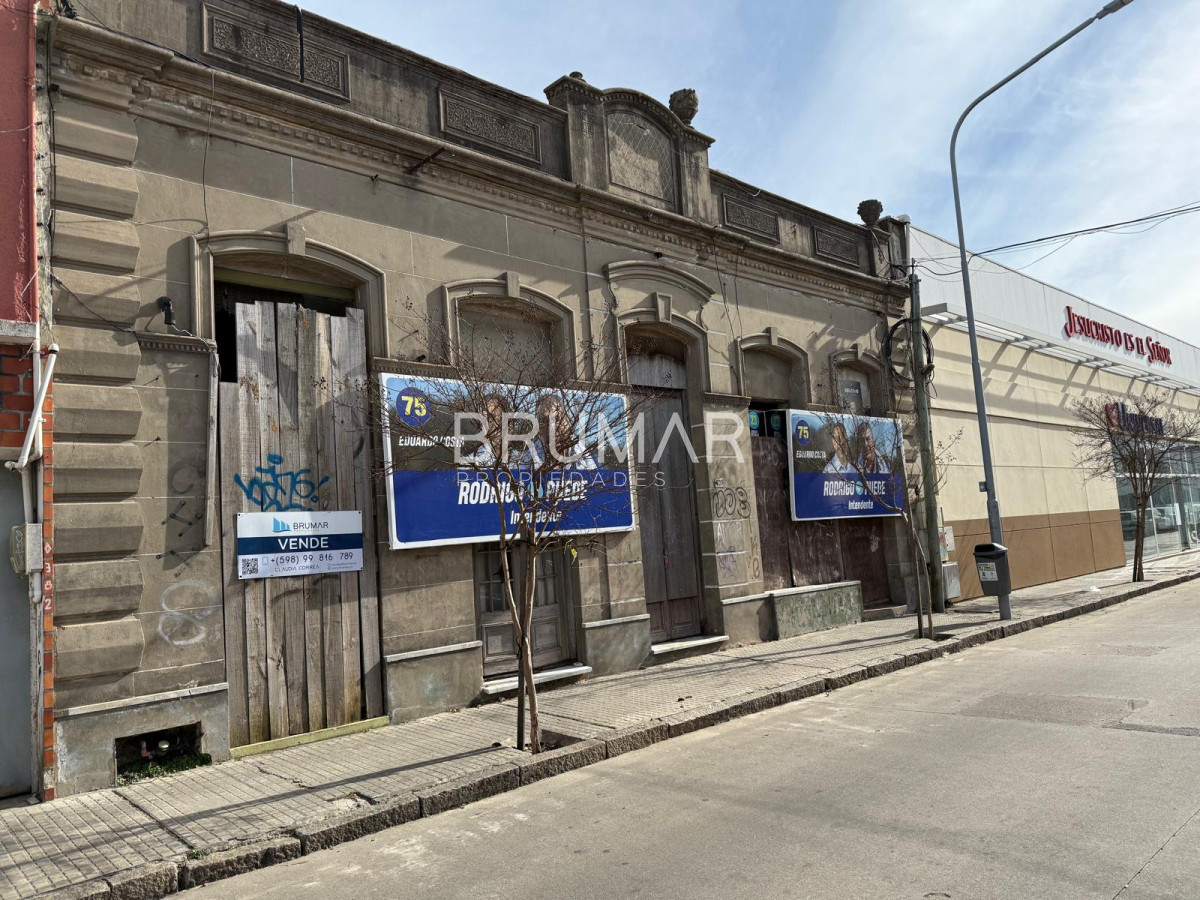 Local Comercial ID.542 - Venta de local comercial en el centro de Maldonado