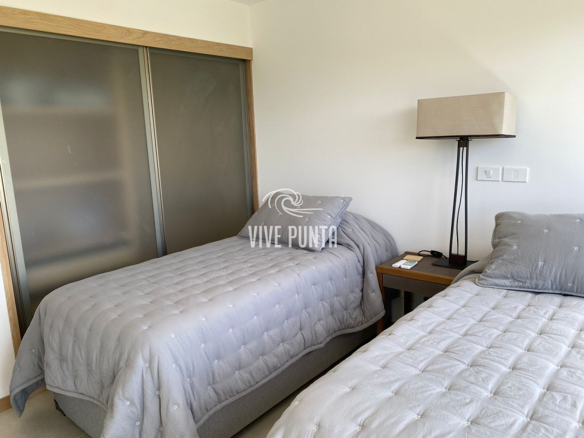 Apartamento ID.857 - Venta y Alquiler Apartamento 3 dormitorios Torre con amenities Playa Brava