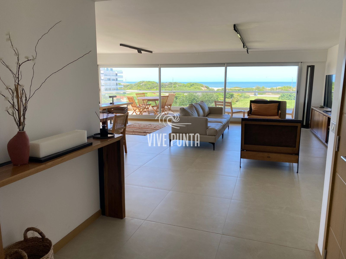 Apartamento ID.857 - Venta y Alquiler Apartamento 3 dormitorios Torre con amenities Playa Brava
