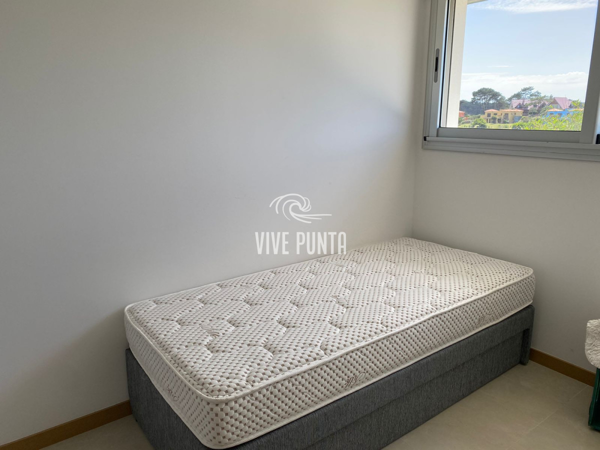 Apartamento ID.857 - Venta y Alquiler Apartamento 3 dormitorios Torre con amenities Playa Brava