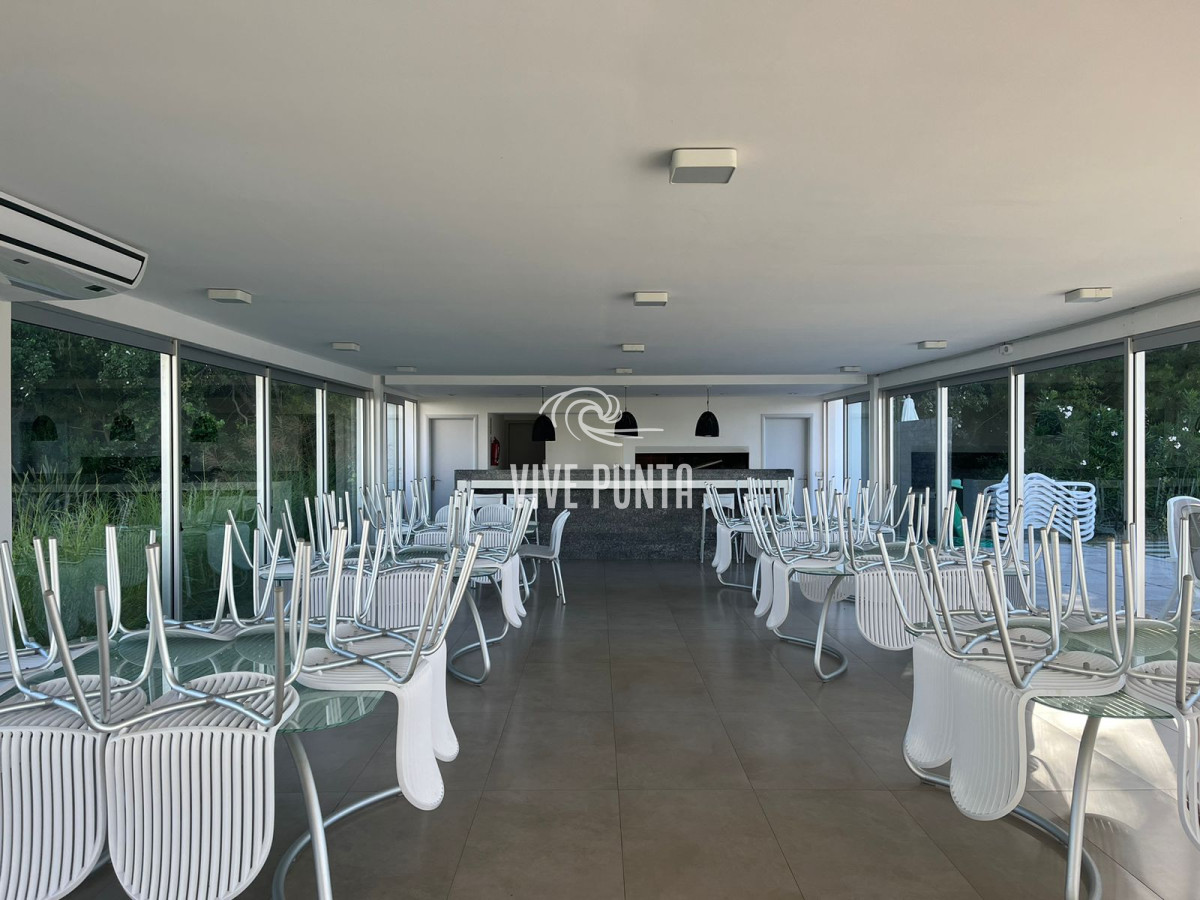 Apartamento ID.857 - Venta y Alquiler Apartamento 3 dormitorios Torre con amenities Playa Brava