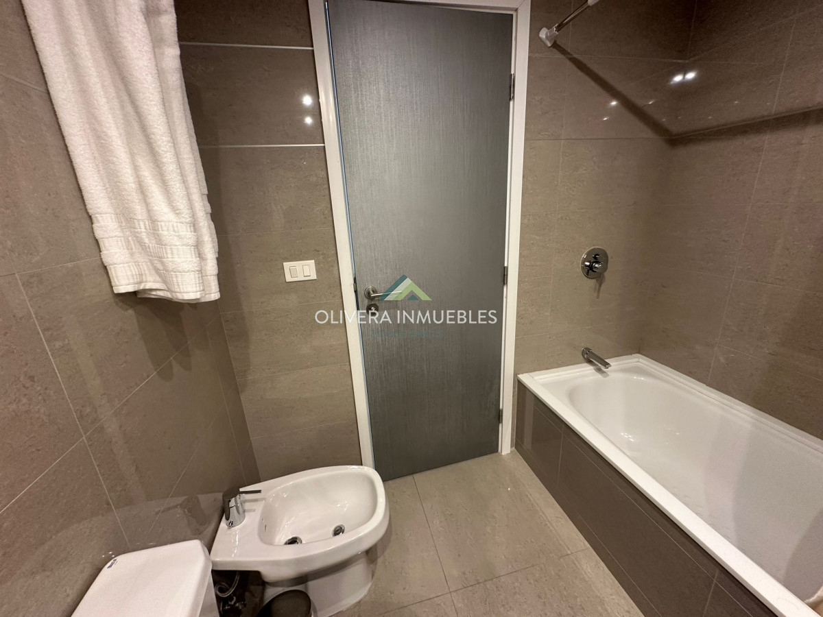 Apartamento ID.12326 - Venta Apartamento 2 dormitorio Torre con Amenities