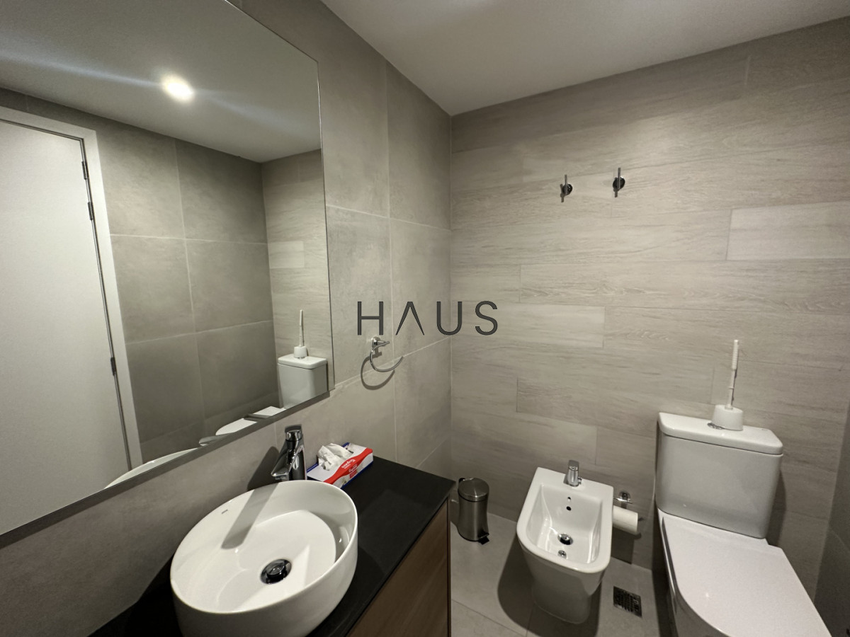 Apartamento ID.569 - Apartamento en venta en Venettian Punta del Este