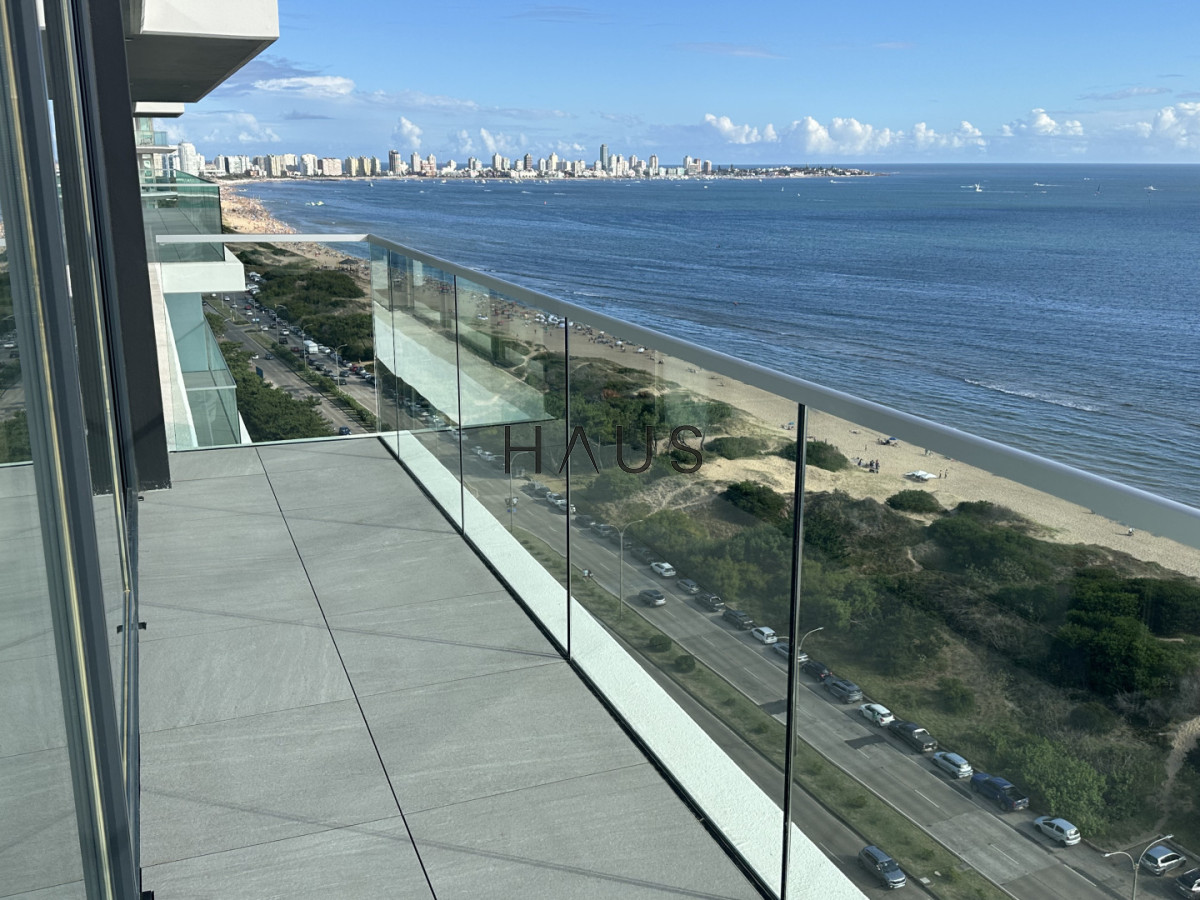 Apartamento ID.569 - Apartamento en venta en Venettian Punta del Este