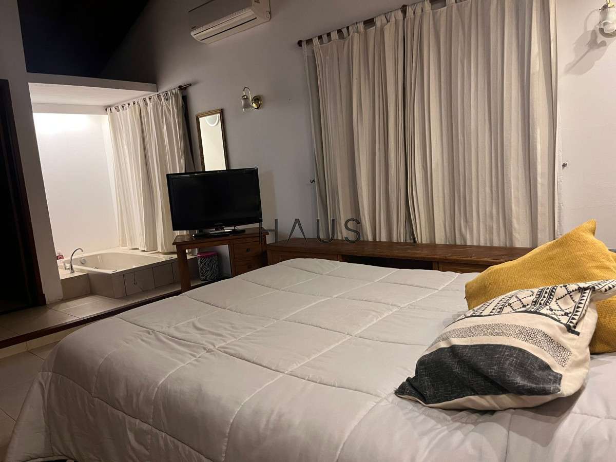 Casa ID.69 - Casa en Punta del Este, Marly