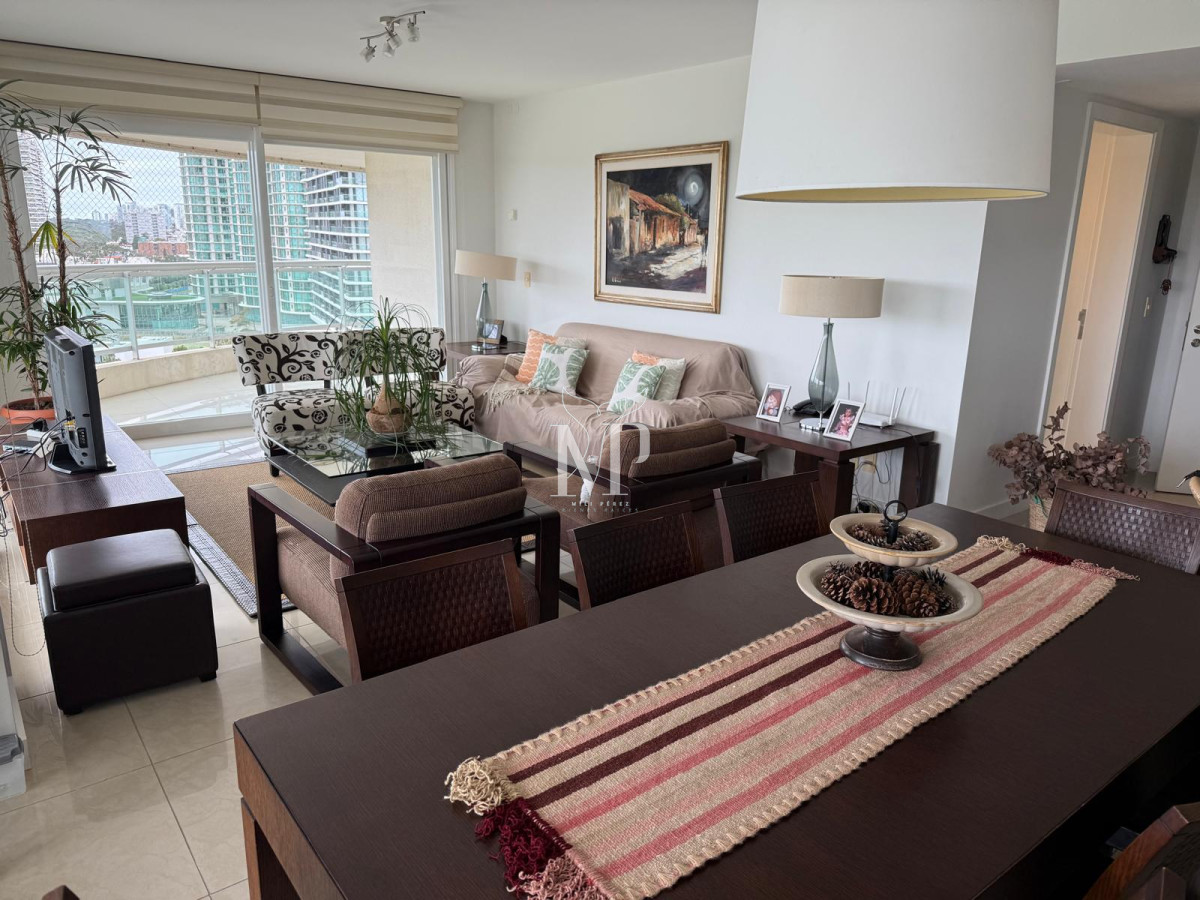 Apartamento ID.6 - Alquiler apartamento 2  dormitorios Torre con amenities