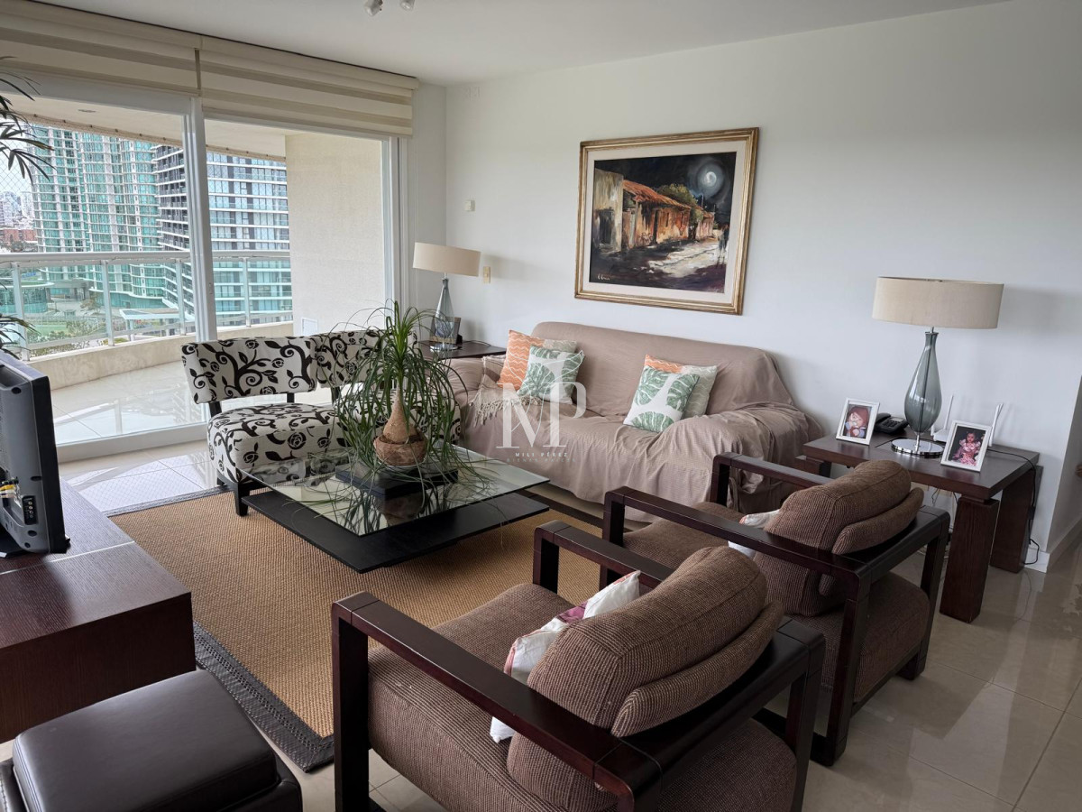 Apartamento ID.6 - Alquiler apartamento 2  dormitorios Torre con amenities