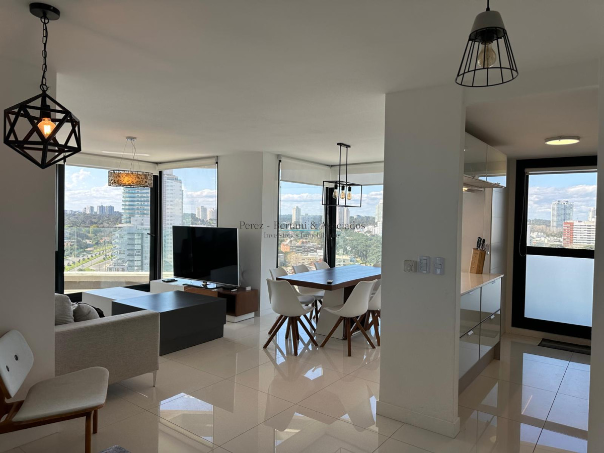 Apartamento ID.913 - Venta Apartamento tres dormitorios en Artower