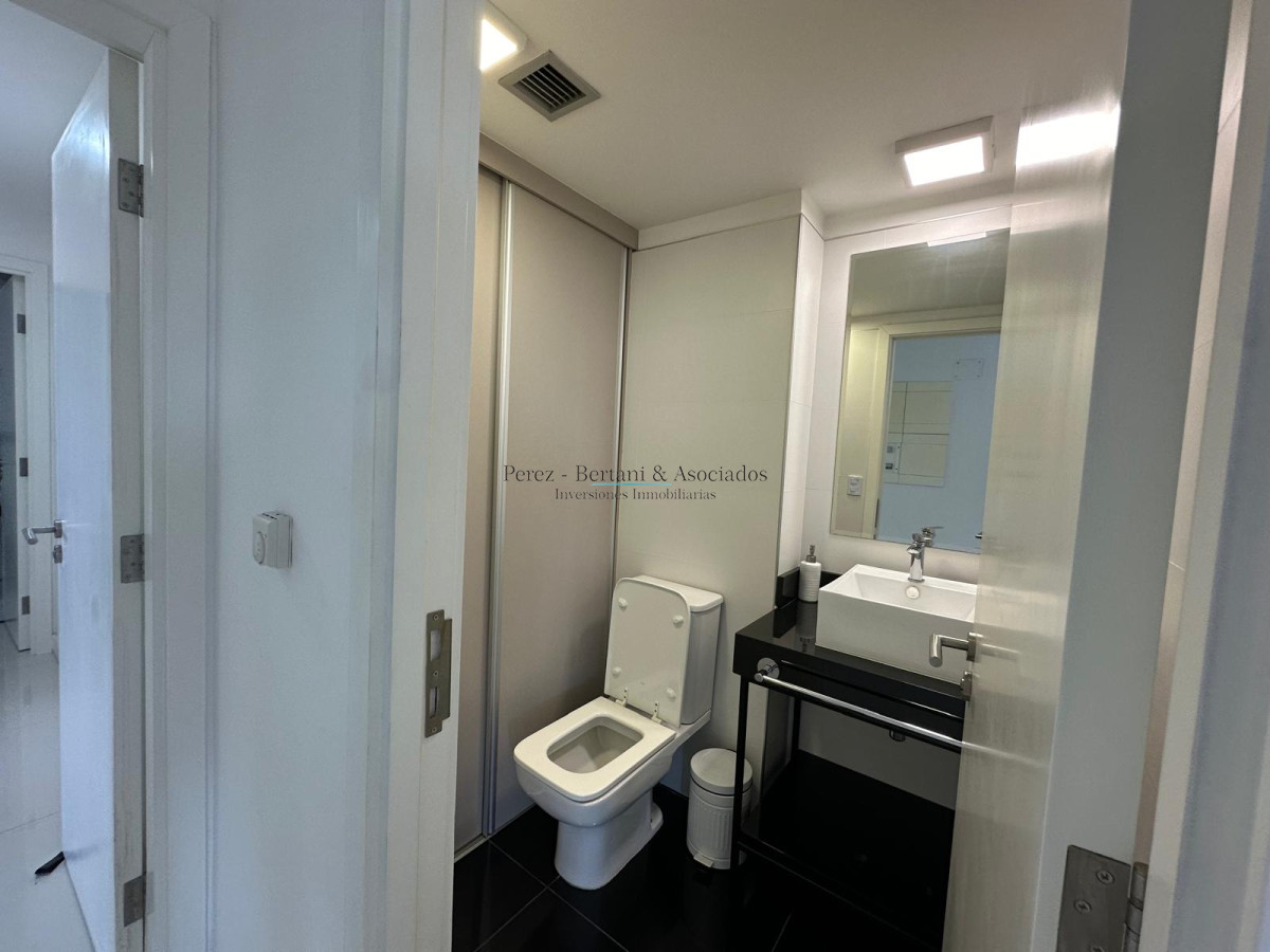 Apartamento ID.913 - Venta Apartamento tres dormitorios en Artower