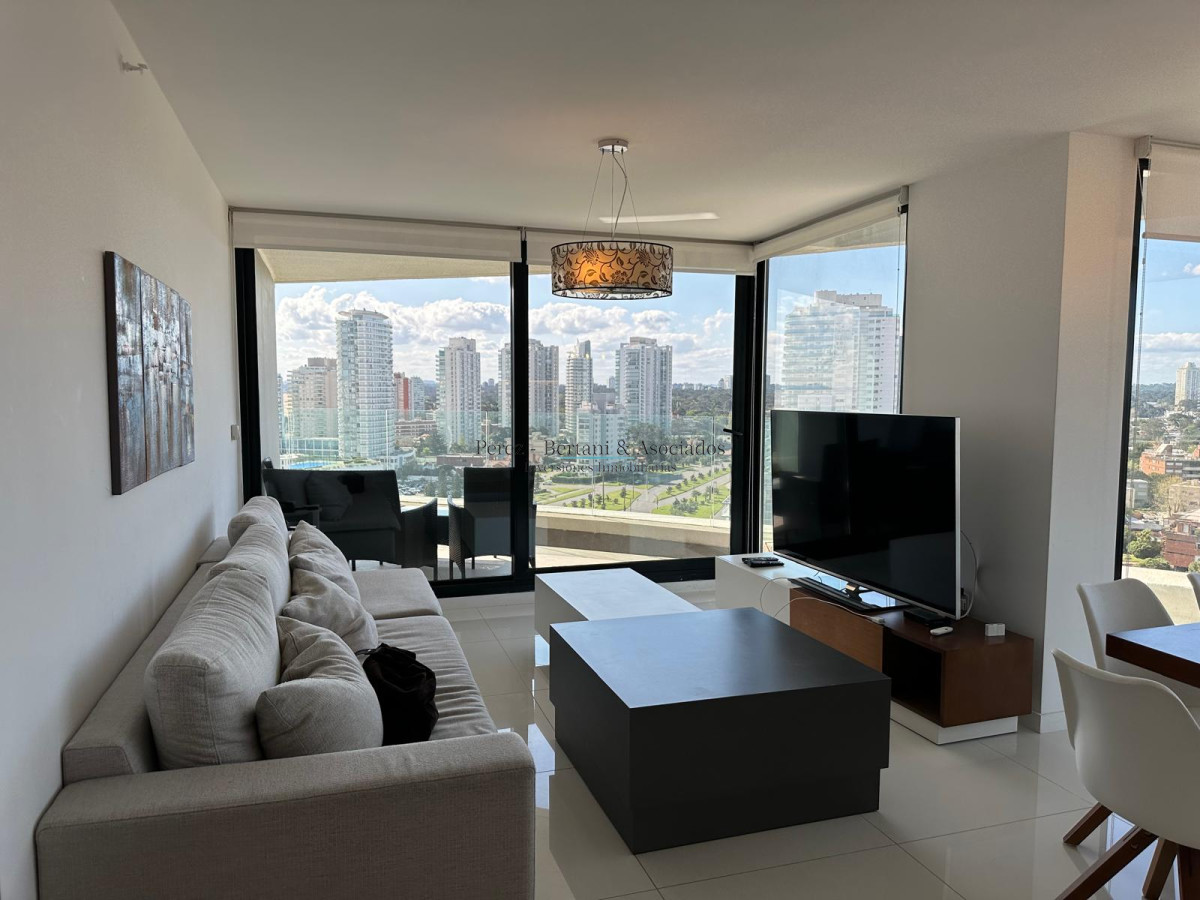 Apartamento ID.913 - Venta Apartamento tres dormitorios en Artower