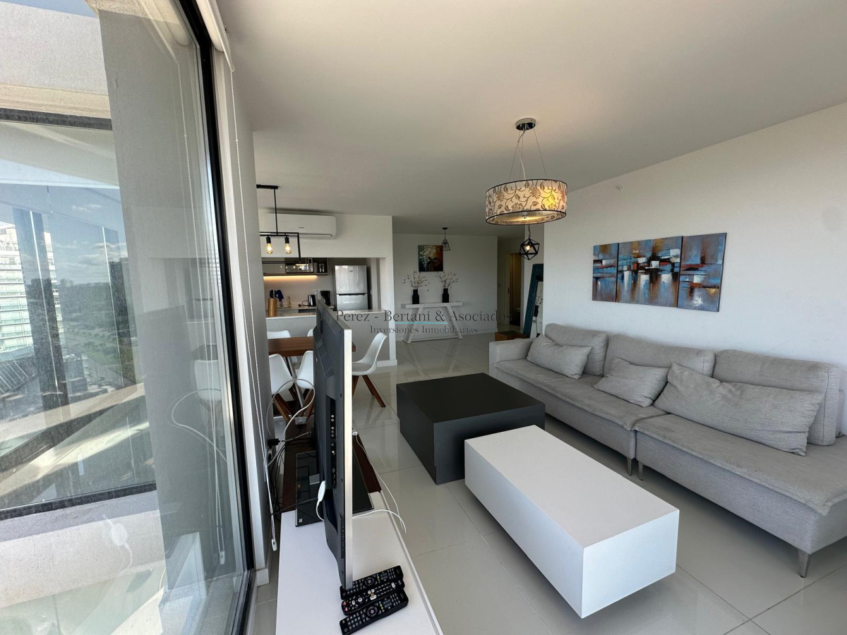 Apartamento ID.913 - Venta Apartamento tres dormitorios en Artower