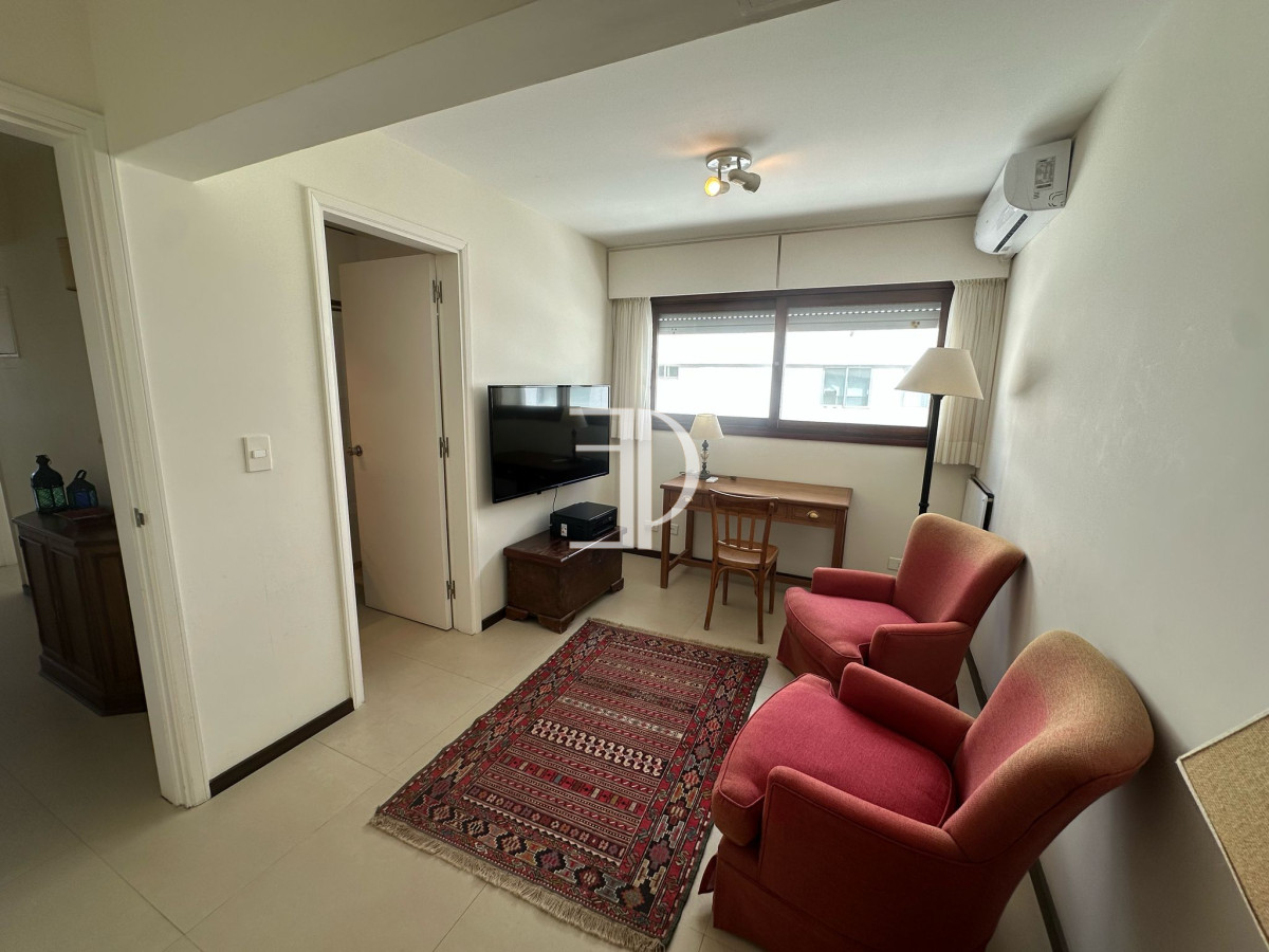 Apartamento ID.1181 - Venta Apartamento  3 dm zona Peninsula