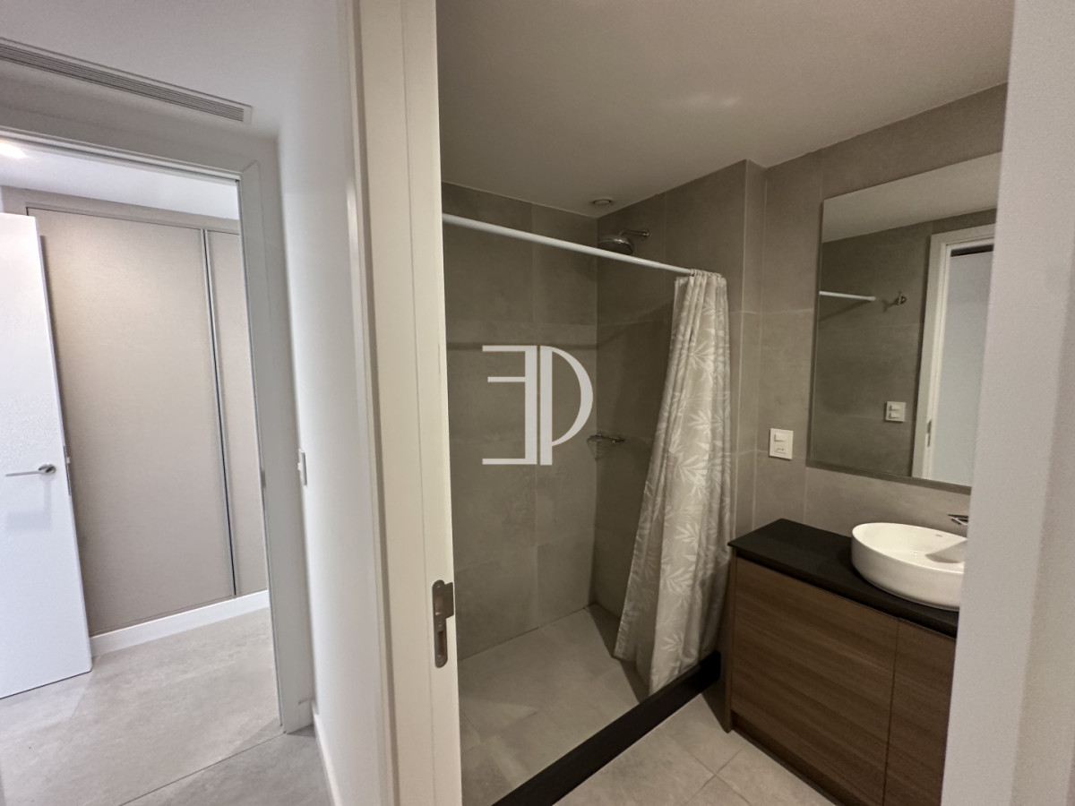 Apartamento ID.1429 - Apartamento en venta en Venettian Punta del Este