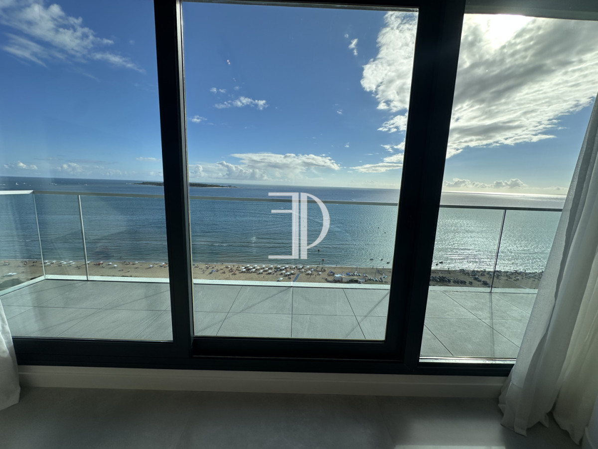 Apartamento ID.1429 - Apartamento en venta en Venettian Punta del Este