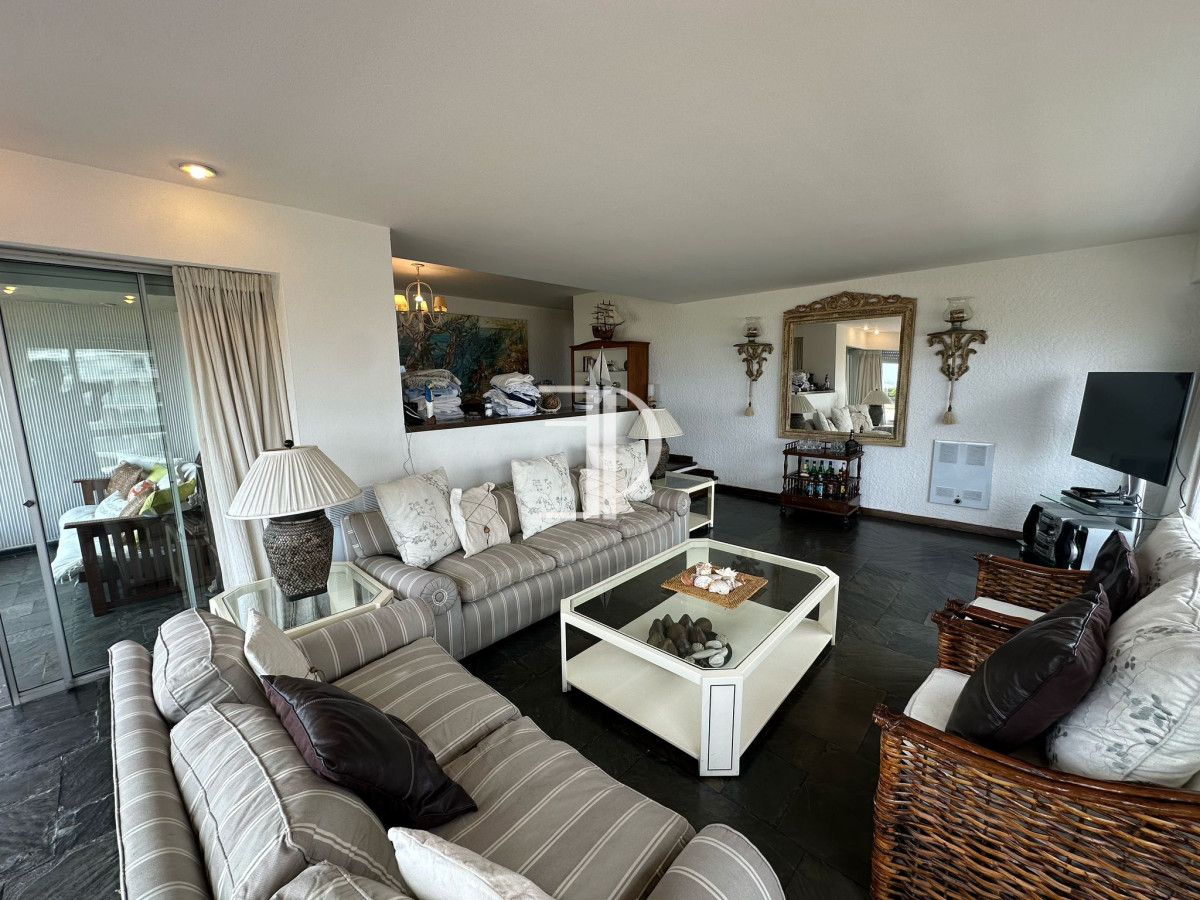 Apartamento ID.1180 - Apartamento en Punta del Este, Brava