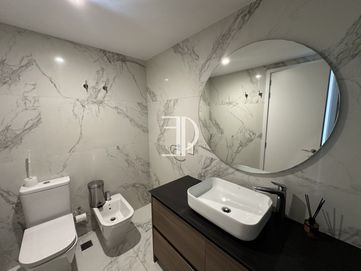 Apartamento ID.1429 - Apartamento en venta en Venettian Punta del Este