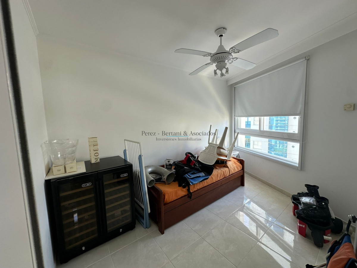Apartamento ID.998 - Venta apartamento 3 dm y servicio playa mansa
