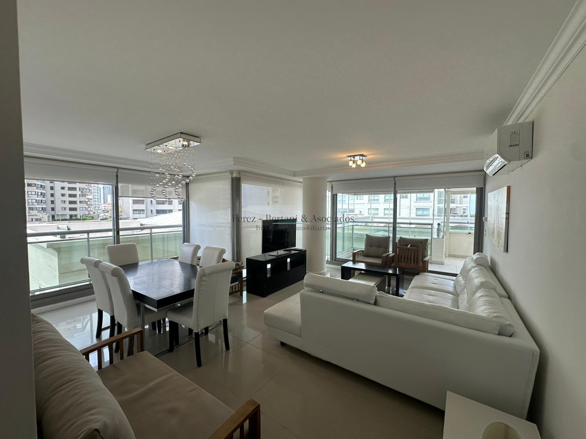 Apartamento ID.940 - Apartamento en Punta del Este, Brava