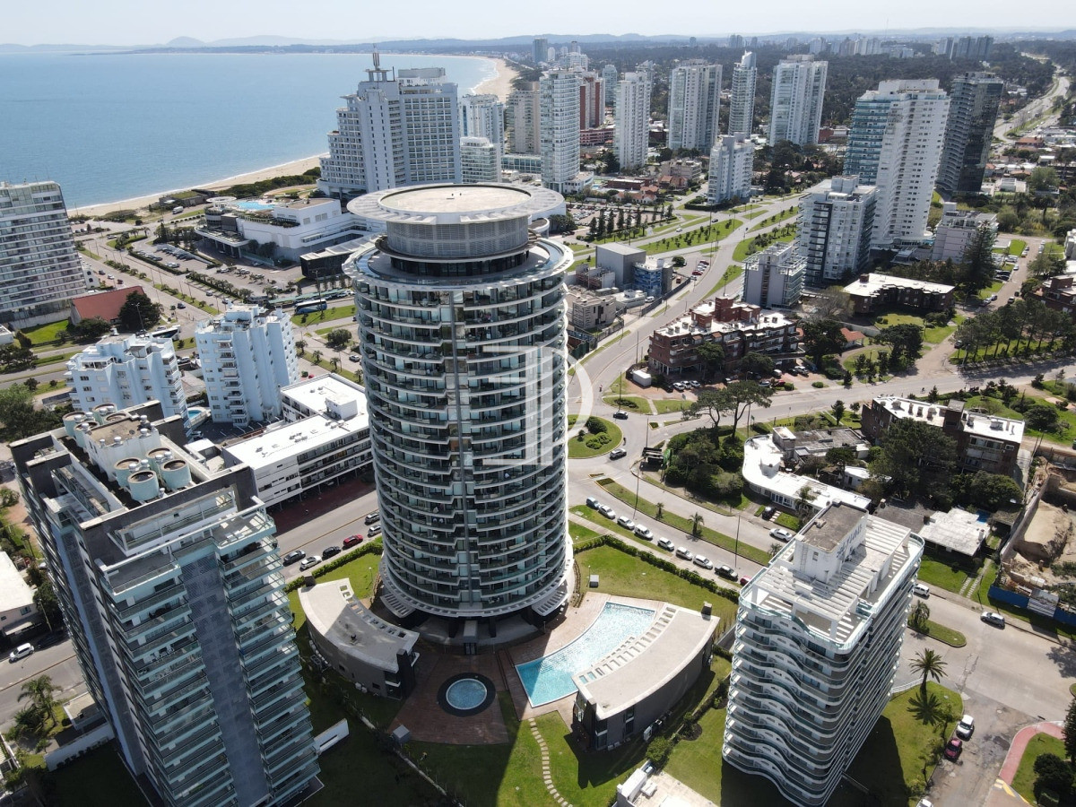 Apartamento ID.1366 - La mejor ubicación de Punta