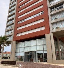 Venta Apartamento 3 dormitorios Peninsula