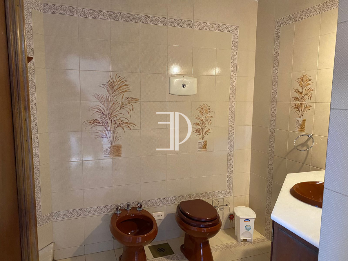 Casa ID.615 - Venta casa 8 Dormitorios Barrio San Rafael