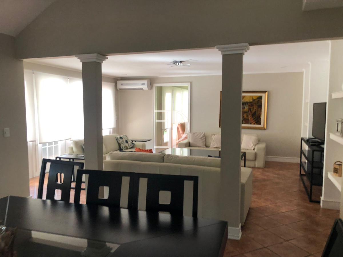 Casa ID.389 - Venta Casa Barrio Cerrado La Residence