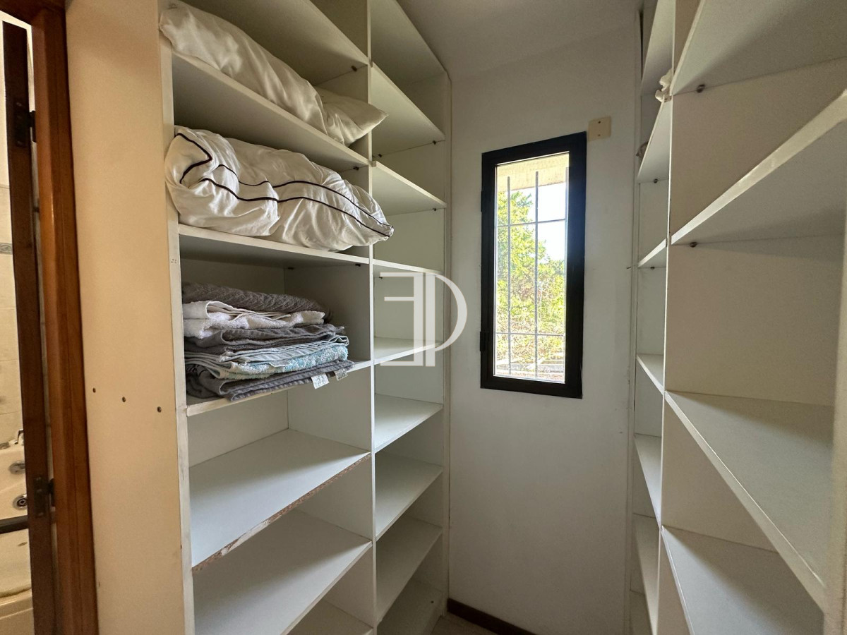 Casa ID.1179 - Venta casa 3 dormitorios Jardines de Cordoba