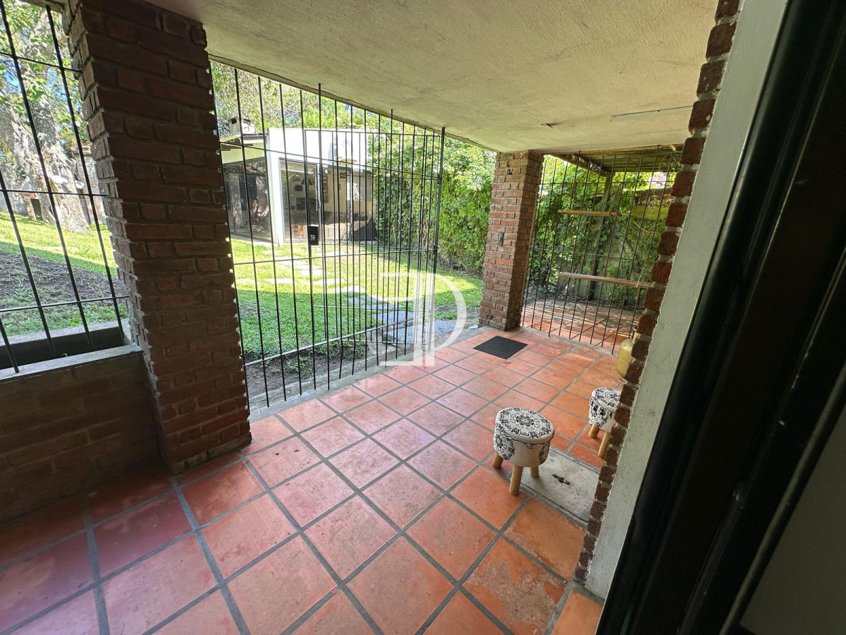 Casa ID.1179 - Venta casa 3 dormitorios Jardines de Cordoba