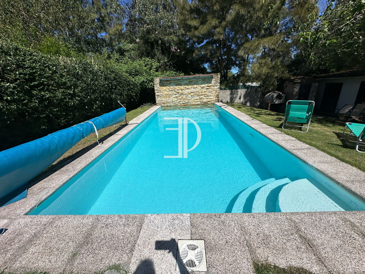 Casa ID.1179 - Venta casa 3 dormitorios Jardines de Cordoba