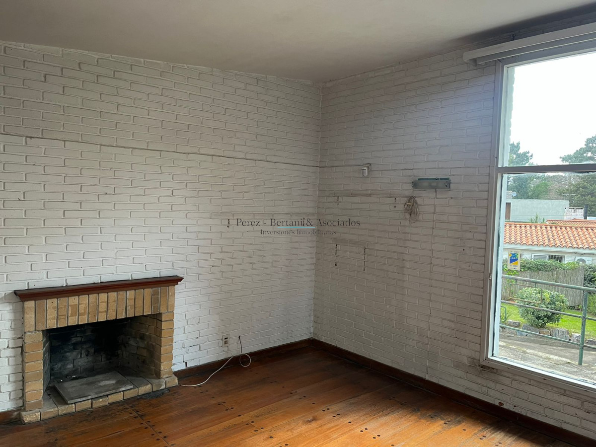 Casa ID.614 - Venta casa 4 dormitorios
