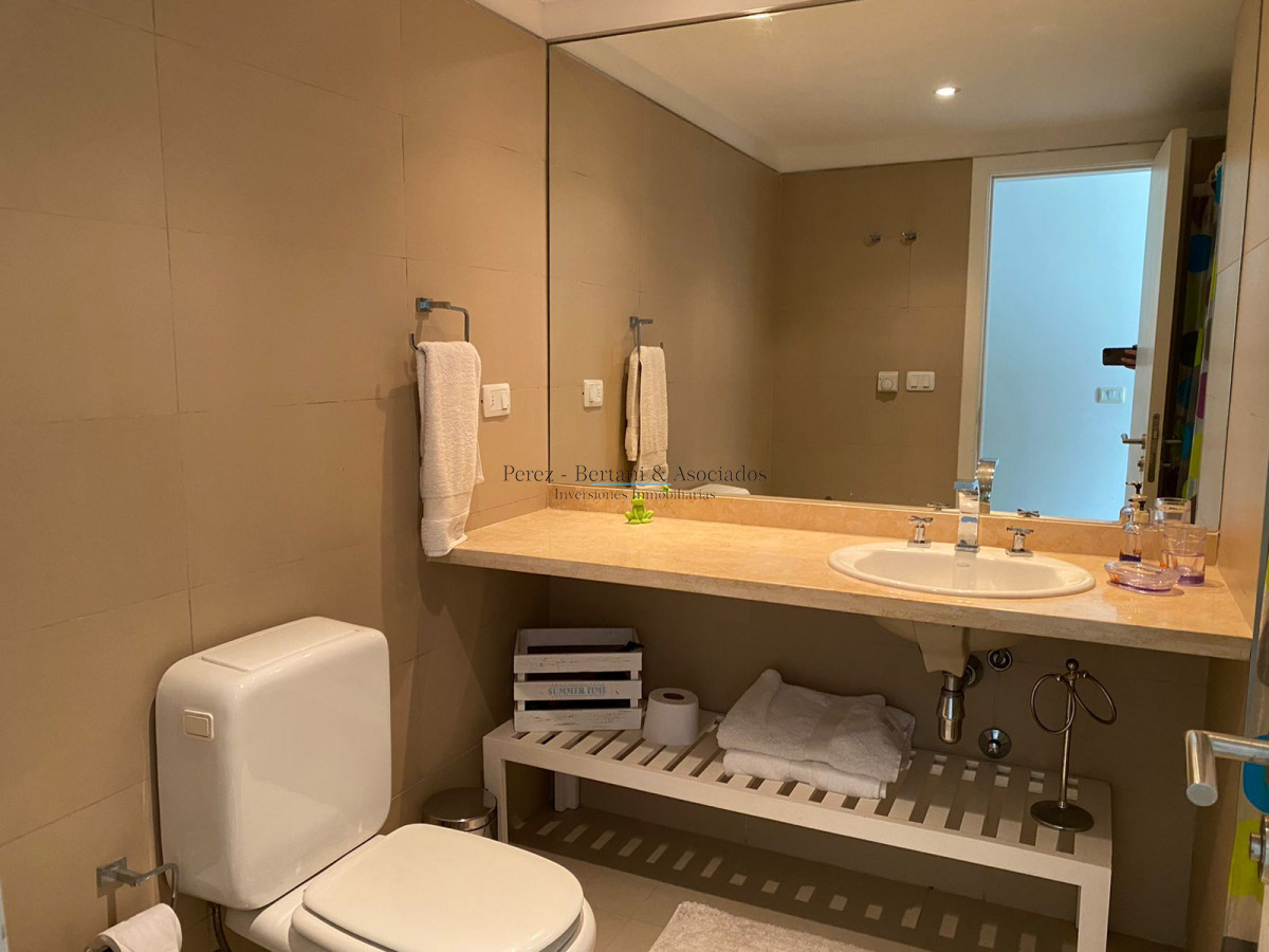 Casa ID.962 - Alquiler casa en complejo silente 3 dormitorio  Playa brava