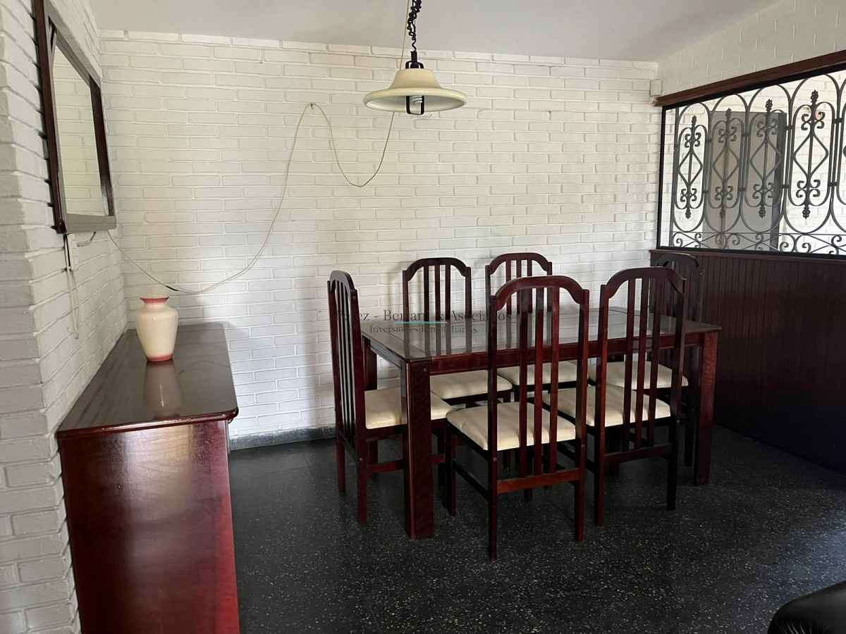 Casa ID.614 - Venta casa 4 dormitorios