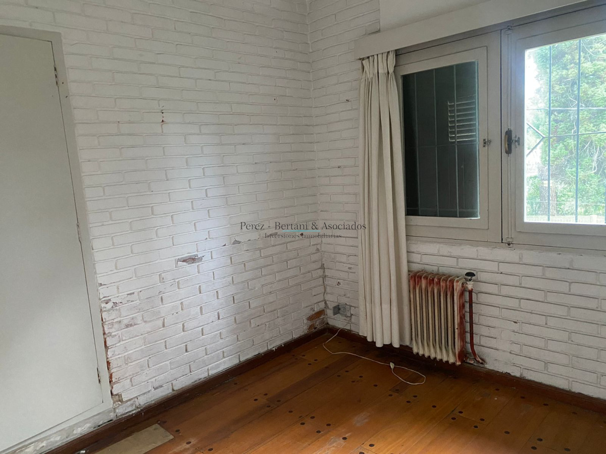 Casa ID.614 - Venta casa 4 dormitorios