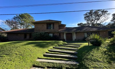 Venta casa 8 Dormitorios Barrio San Rafael