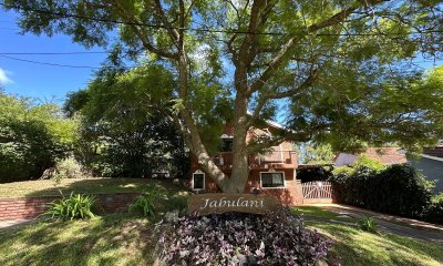 Venta casa 3 dormitorios Jardines de Cordoba