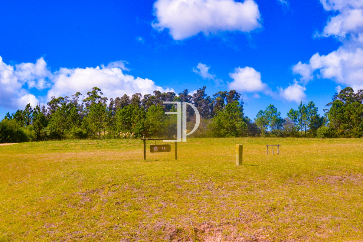 Terreno ID.172 - Terreno en Manantiales, Pueblo Mio