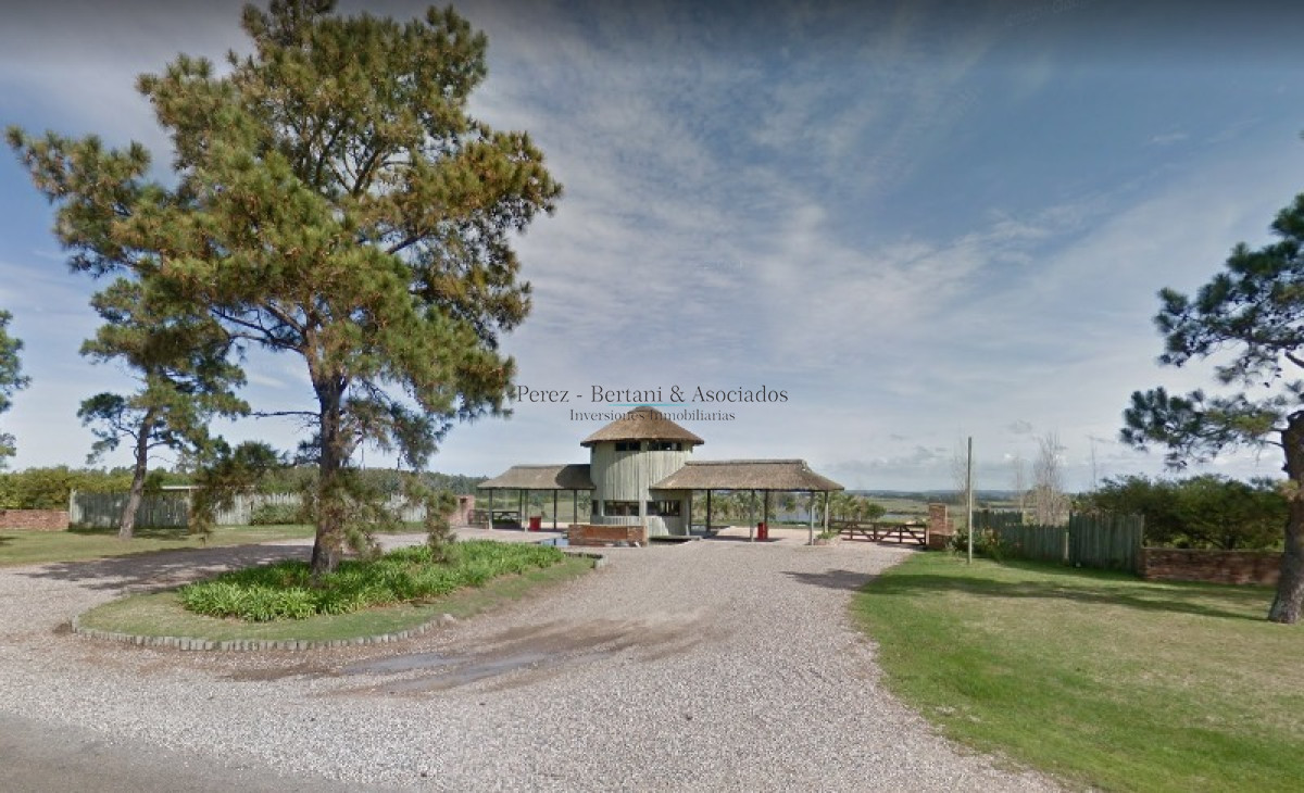Terreno ID.172 - Terreno en Manantiales, Pueblo Mio