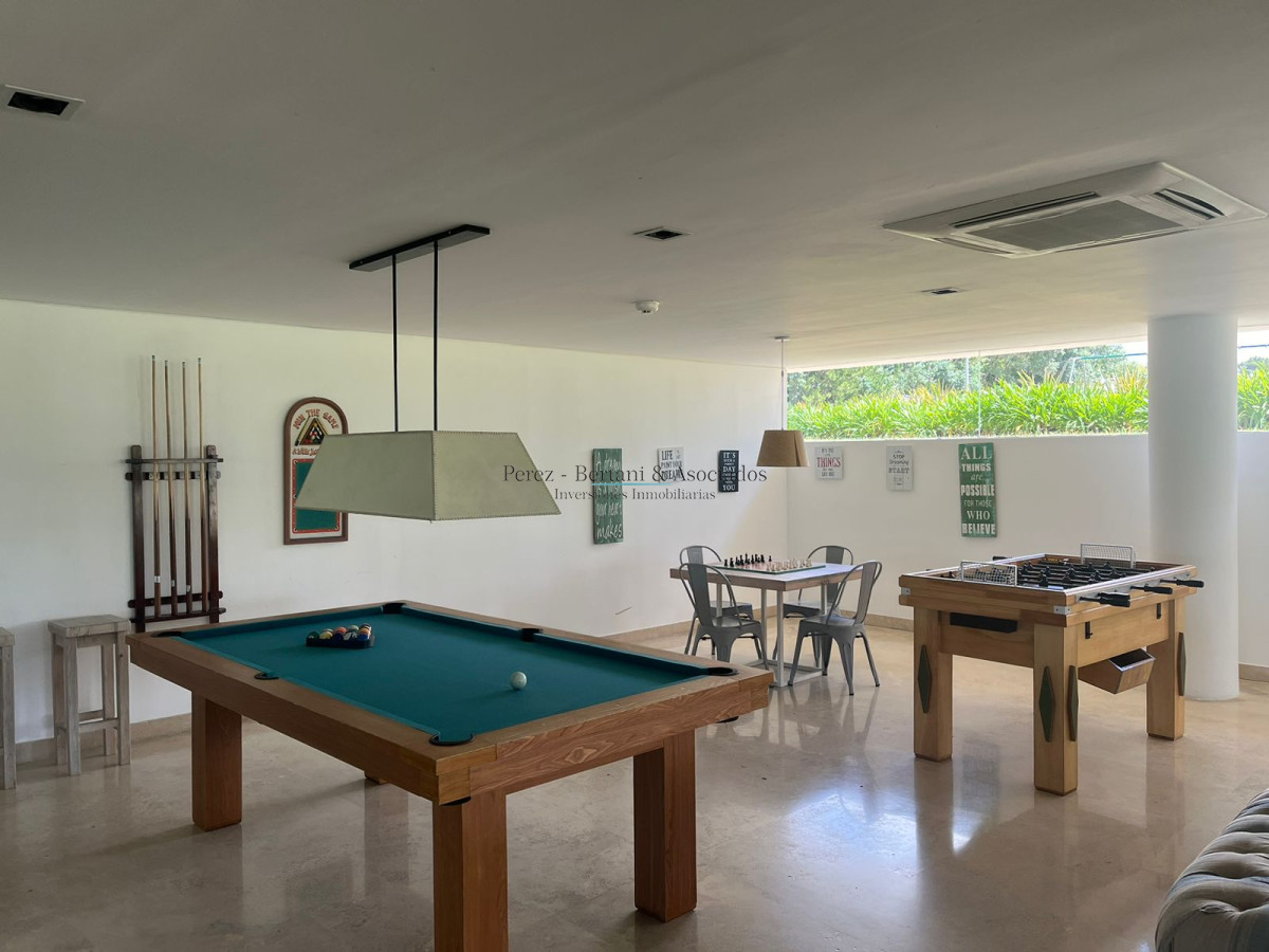 Apartamento ID.256 - Venta Apartamento 3 dormitorios y servicio Primera linea Playa Brava Complejo con amenities y espacio verde
