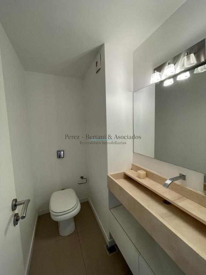 Apartamento ID.256 - Venta Apartamento 3 dormitorios y servicio Primera linea Playa Brava Complejo con amenities y espacio verde