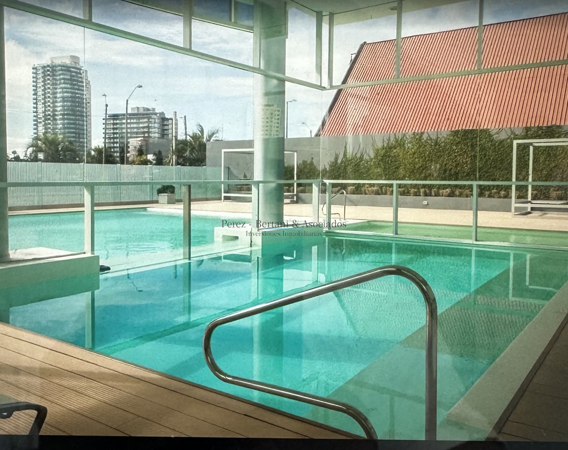 Apartamento ID.1386 - Venta y Alquiler Temporario de apartamento en la mejor ubicación en Punta del Este